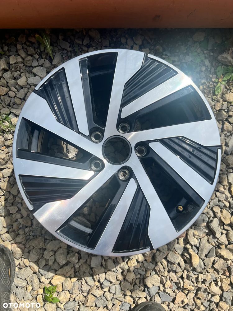 felga VW 5h0601025A 7x16et46 - 2