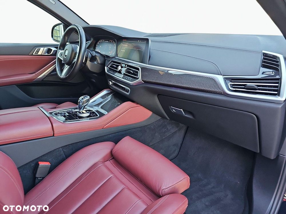 BMW X6 M50i - 6