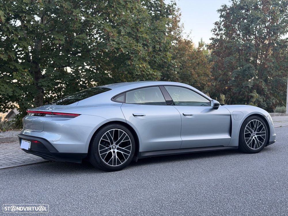 Porsche Taycan Standard - 19