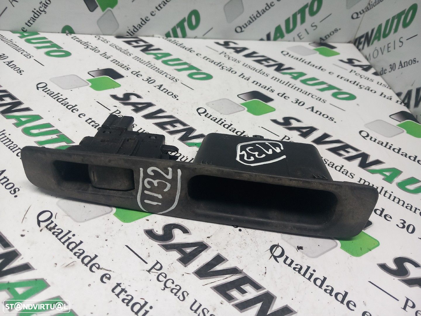 Botão / Botões / Comutador Vidro Dto Nissan Qashqai / Qashqai +2 I (J1 - 1