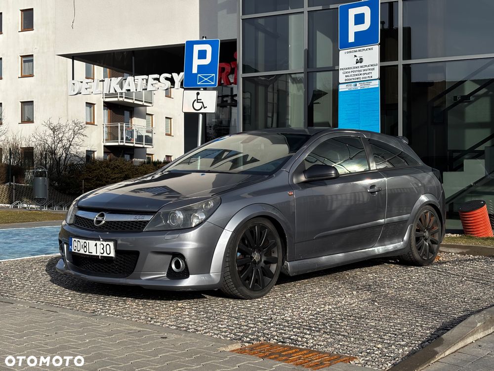 Opel Astra 2.0 T OPC - 2