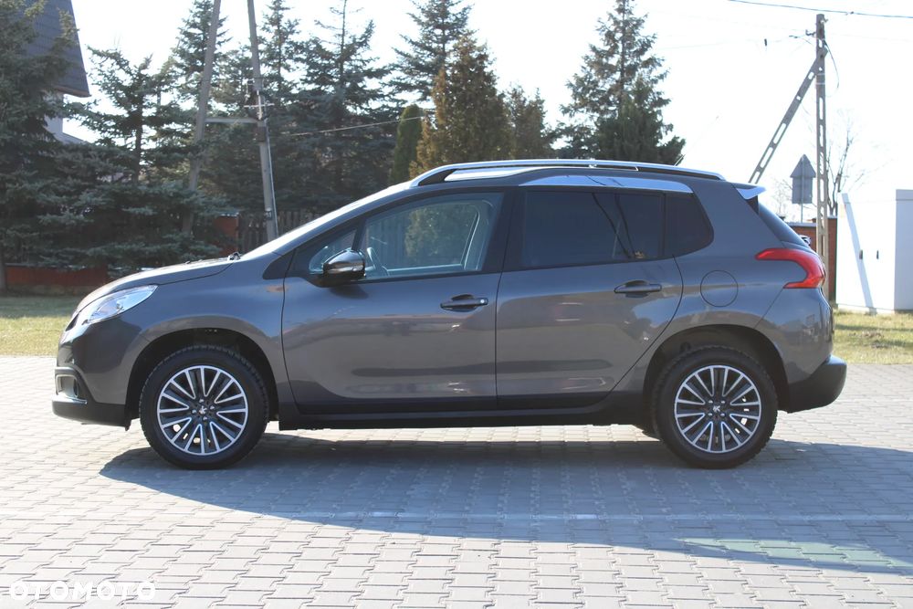 Peugeot 2008 1.2 VTi Allure - 3
