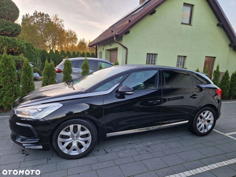 DS Automobiles DS 5 - 8