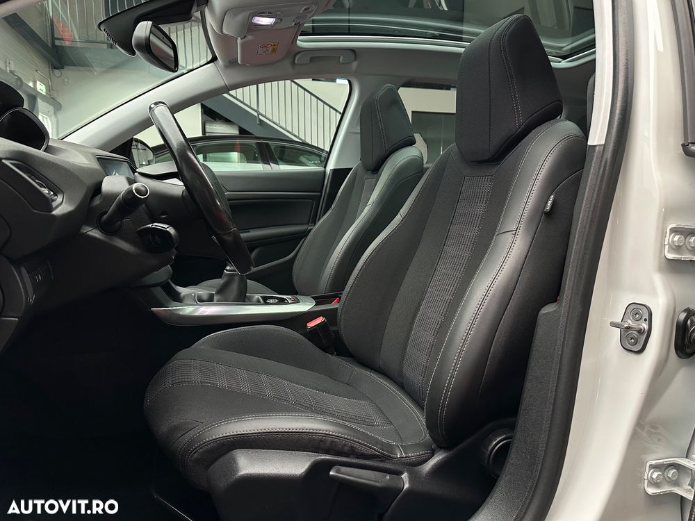 Peugeot 308 PureTech 110 Stop & Start Allure - 22