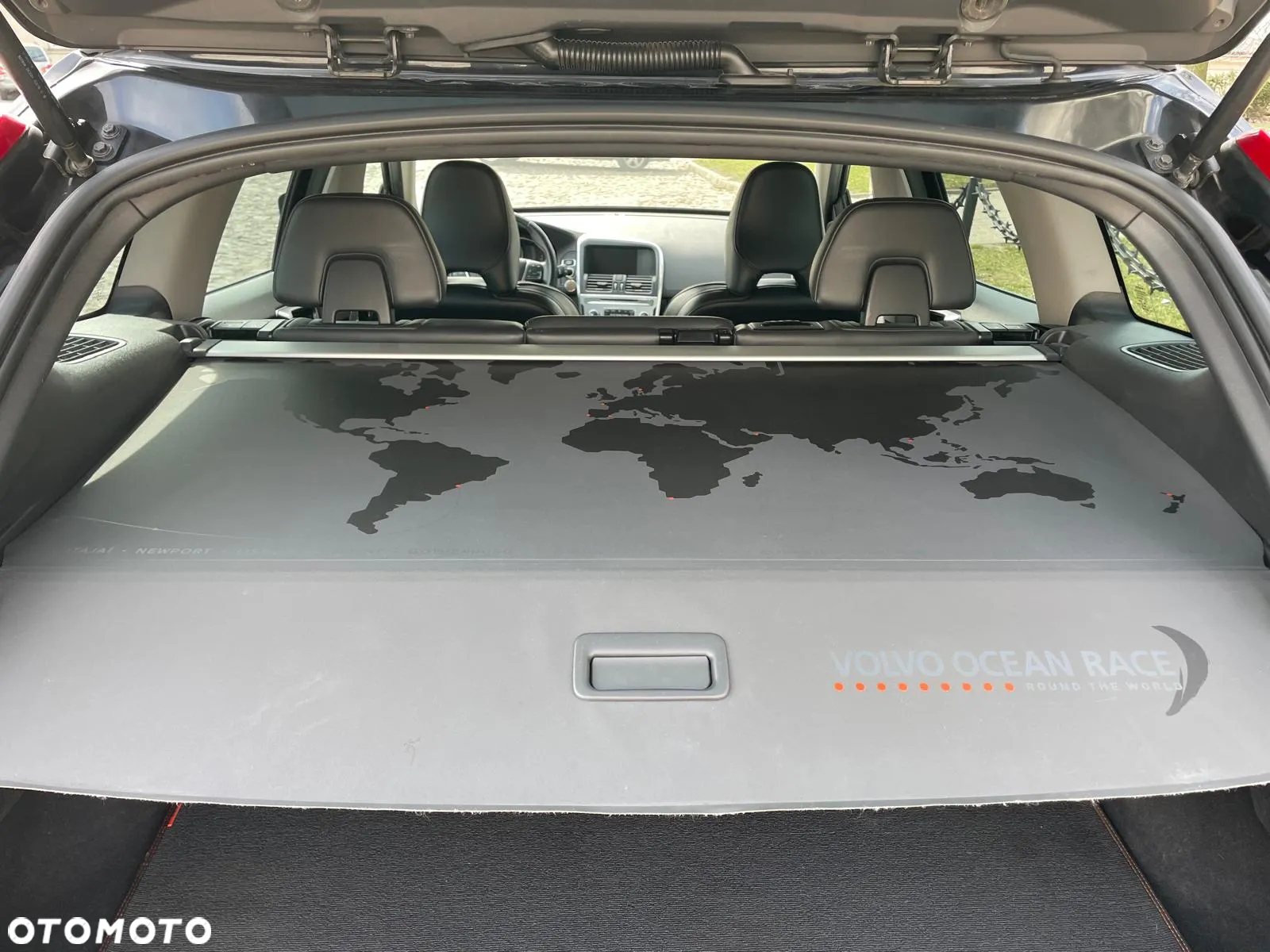Volvo XC 60 D3 Drive-E Ocean Race - 13