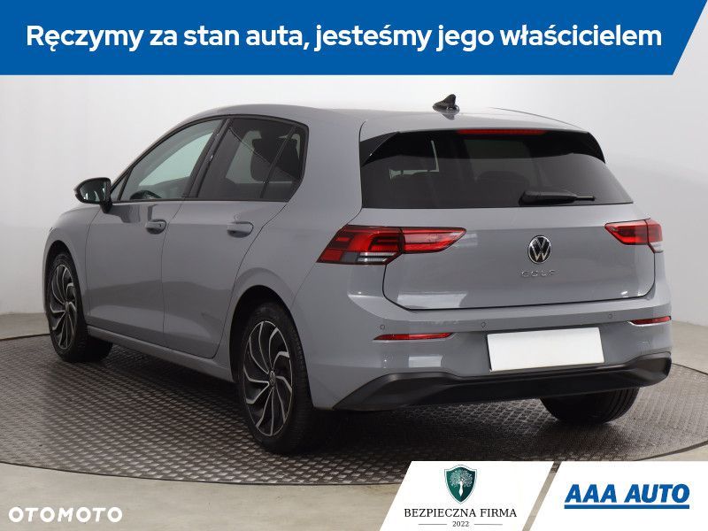 Volkswagen Golf - 5