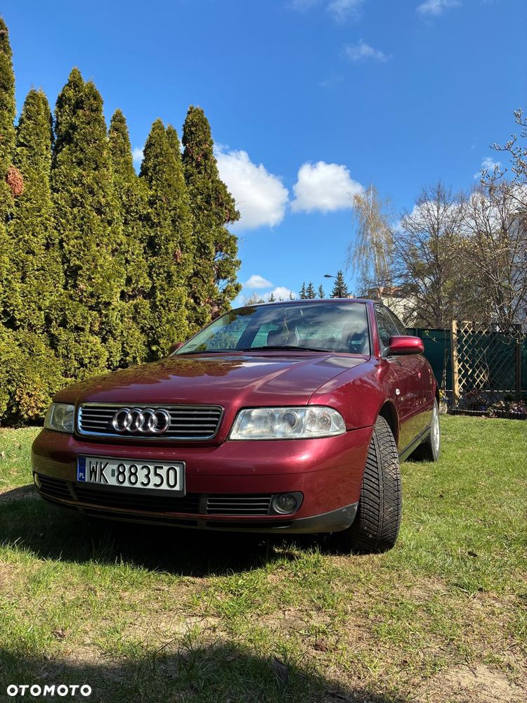 Audi A4 Limousine 1.6 - 5