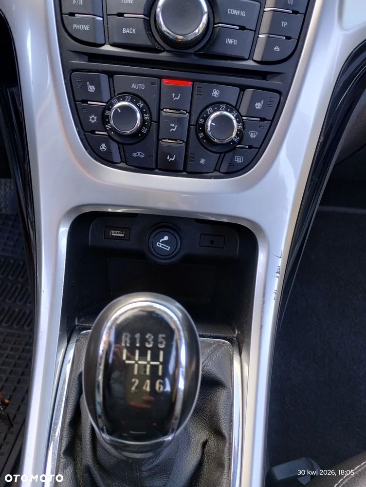 Opel Astra 1.7 CDTI DPF ENERGY - 26