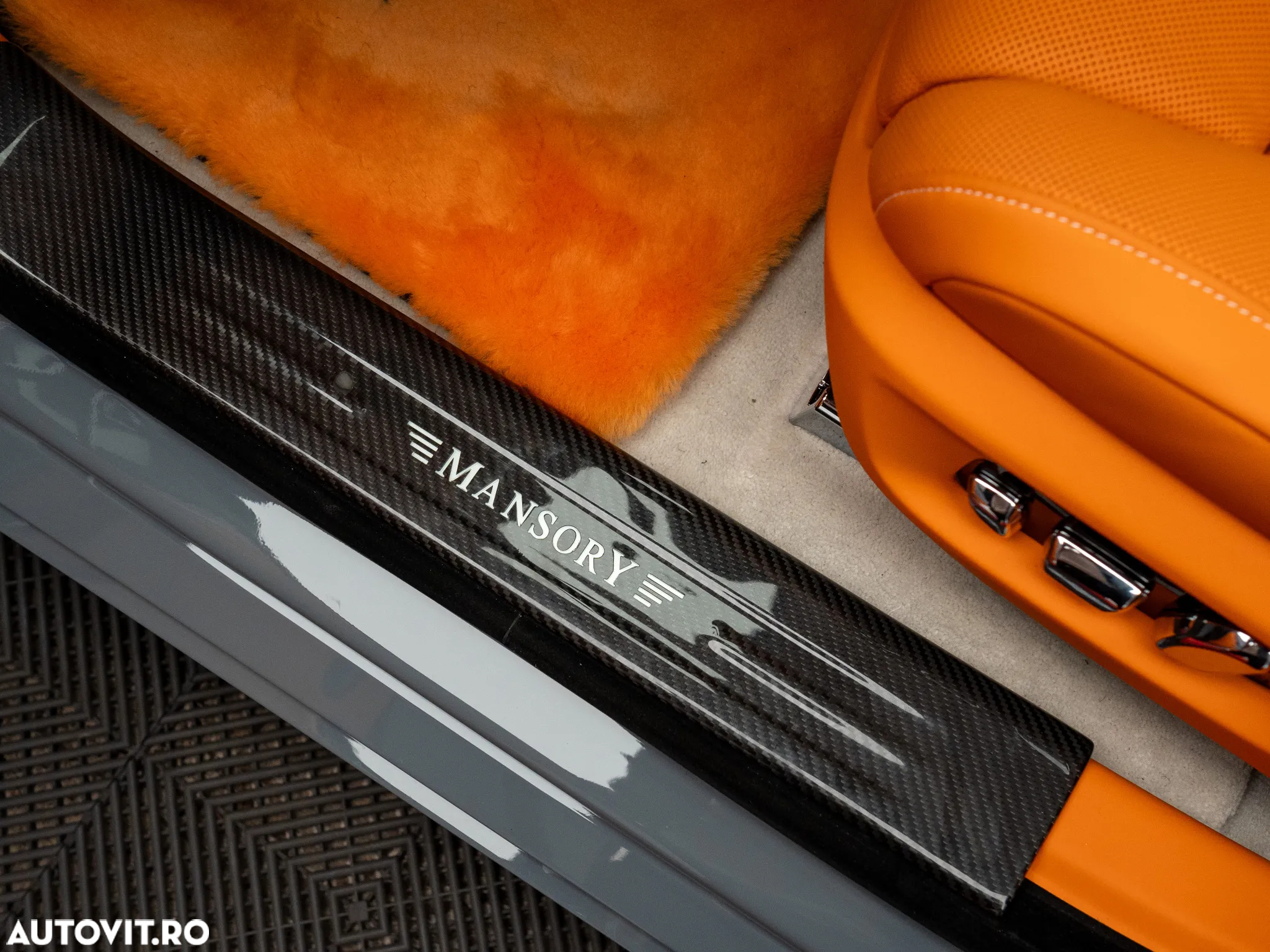 Rolls-Royce Ghost Standard - 12