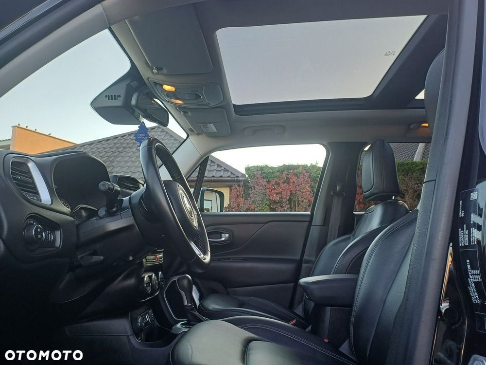 Jeep Renegade 1.4 MultiAir Limited 4WD S&S - 32