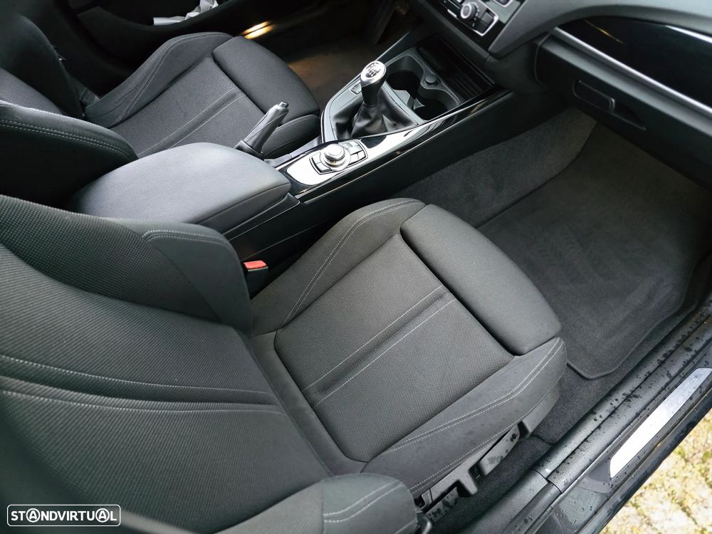 BMW 116 d Line Sport - 26