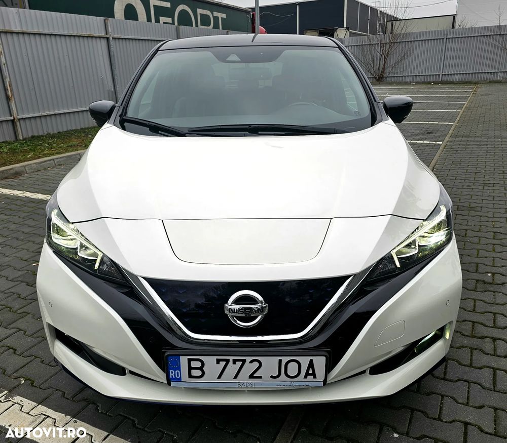 Nissan LEAF Tekna - 9