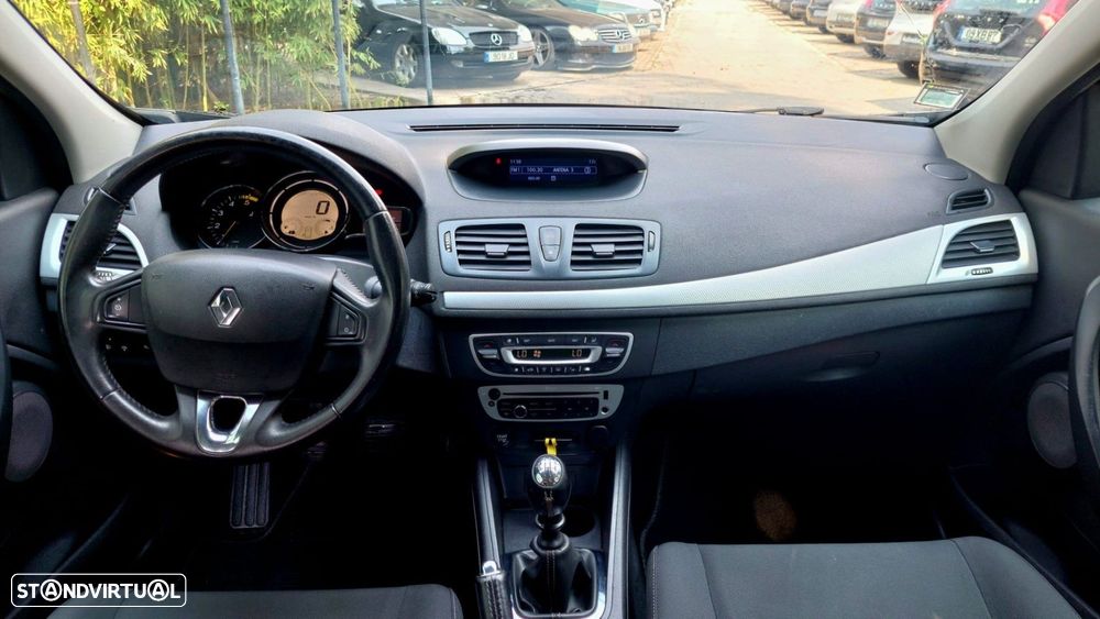 Renault Mégane Sport Tourer 1.5 dCi Dynamique SS - 14