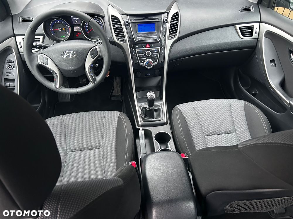 Hyundai i30 1.6 GDI Style - 8