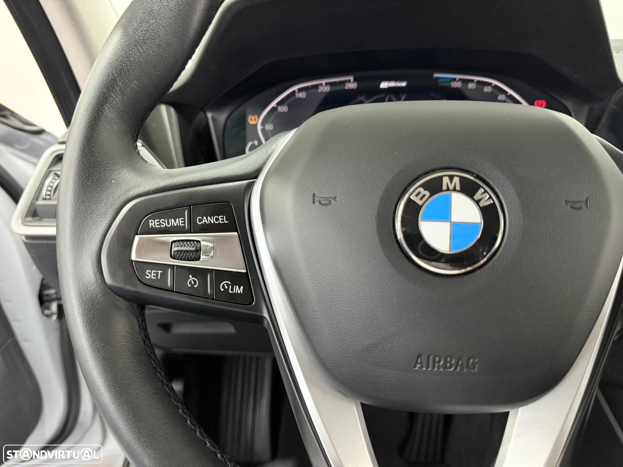 BMW 330 e Corporate Edition Auto - 24