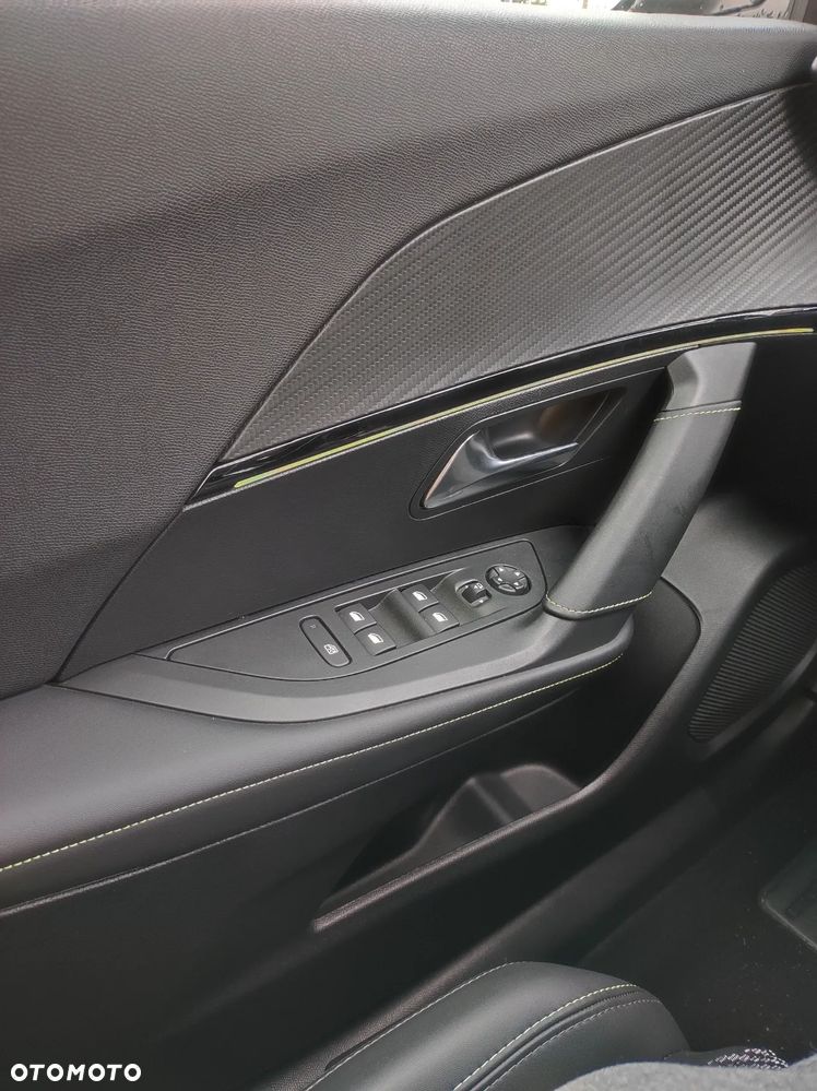 Peugeot 2008 1.2 PureTech GT S&S EAT8 - 13