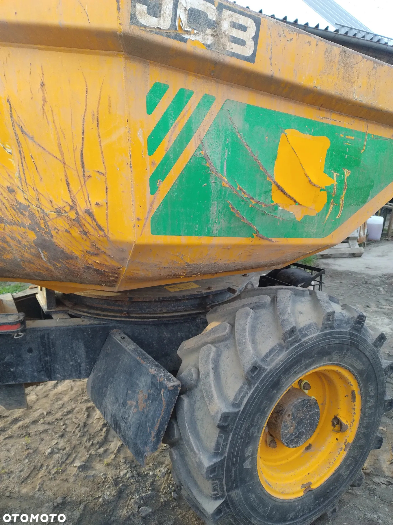 JCB 6 TST - 4