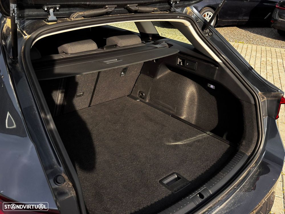 SEAT Leon ST 2.0 TDI Style - 4