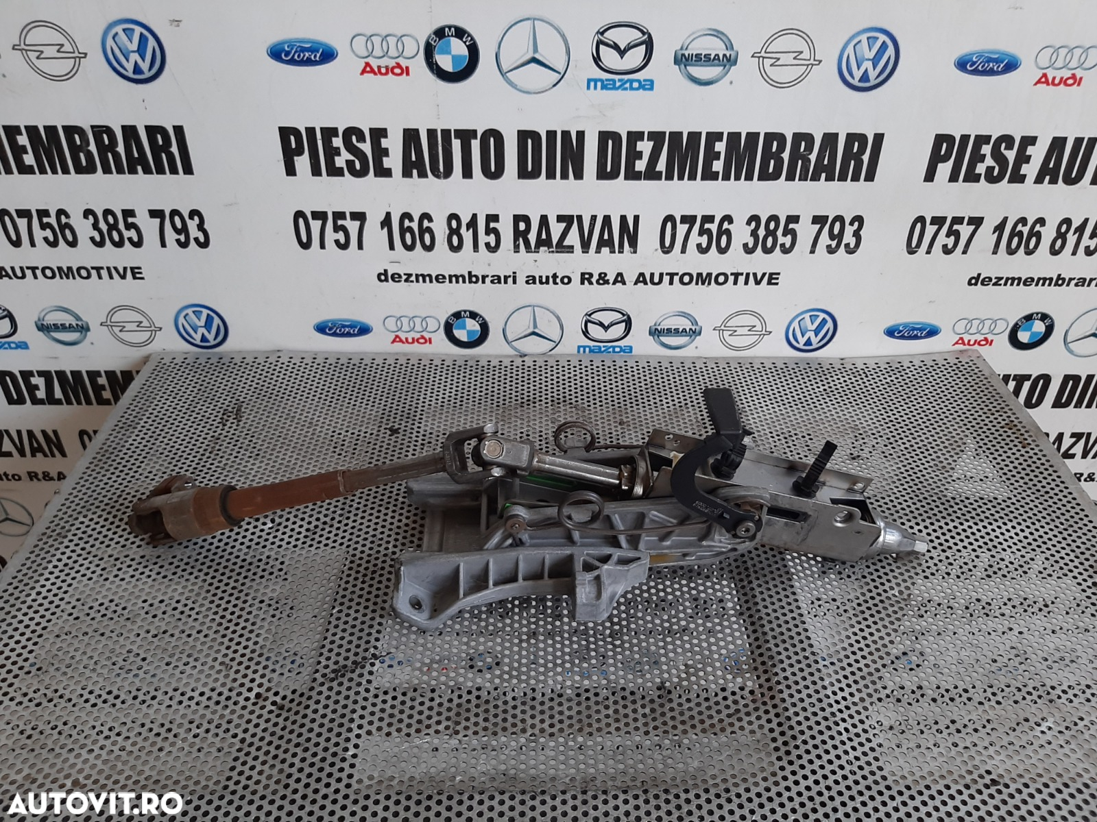 Coloana Ax Volan Directie Ford Focus 2 Volan Stanga An 2005-2006-2007-2008-2009-2010-2011 Dezmembrez Ford Focus 2 Facelift 1.6 Tdci Euro 5 Motor GPDA An 2008-2011 Volan Stanga - 6