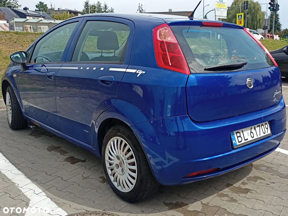 Fiat Grande Punto - 5
