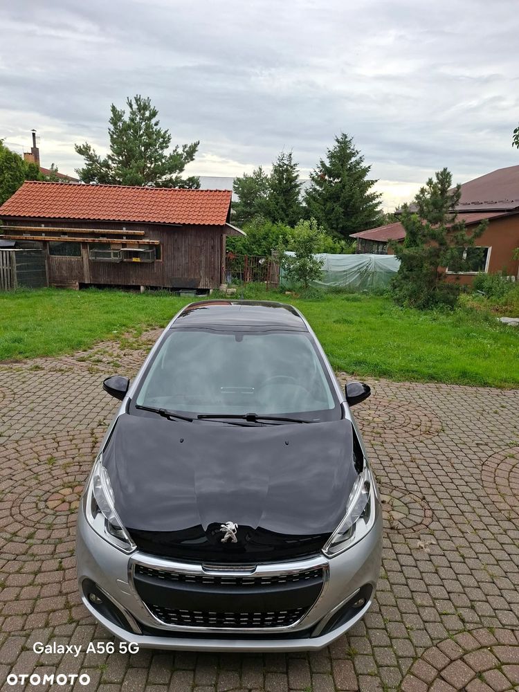Peugeot 208 1.6 e-HDi Allure STT - 1