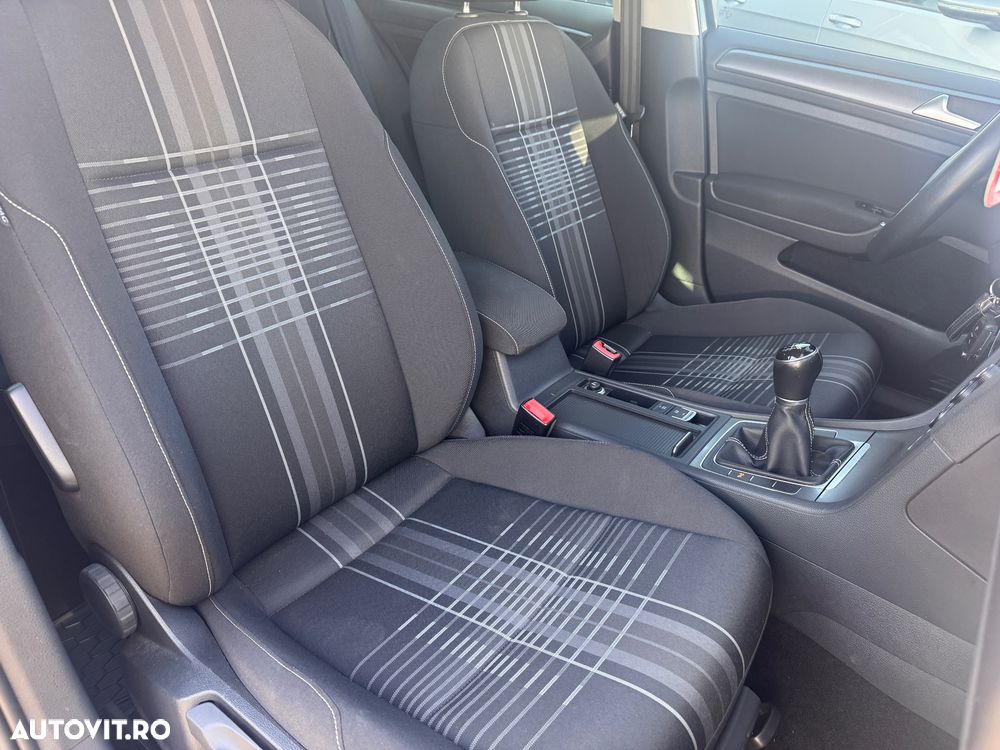 Volkswagen Golf 1.4 TSI BlueMotion Technology Lounge - 18