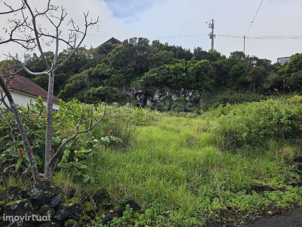 Terreno com Potencial de Construção - Calhau da Piedade, Lajes do Pico - Grande imagem: 4/14