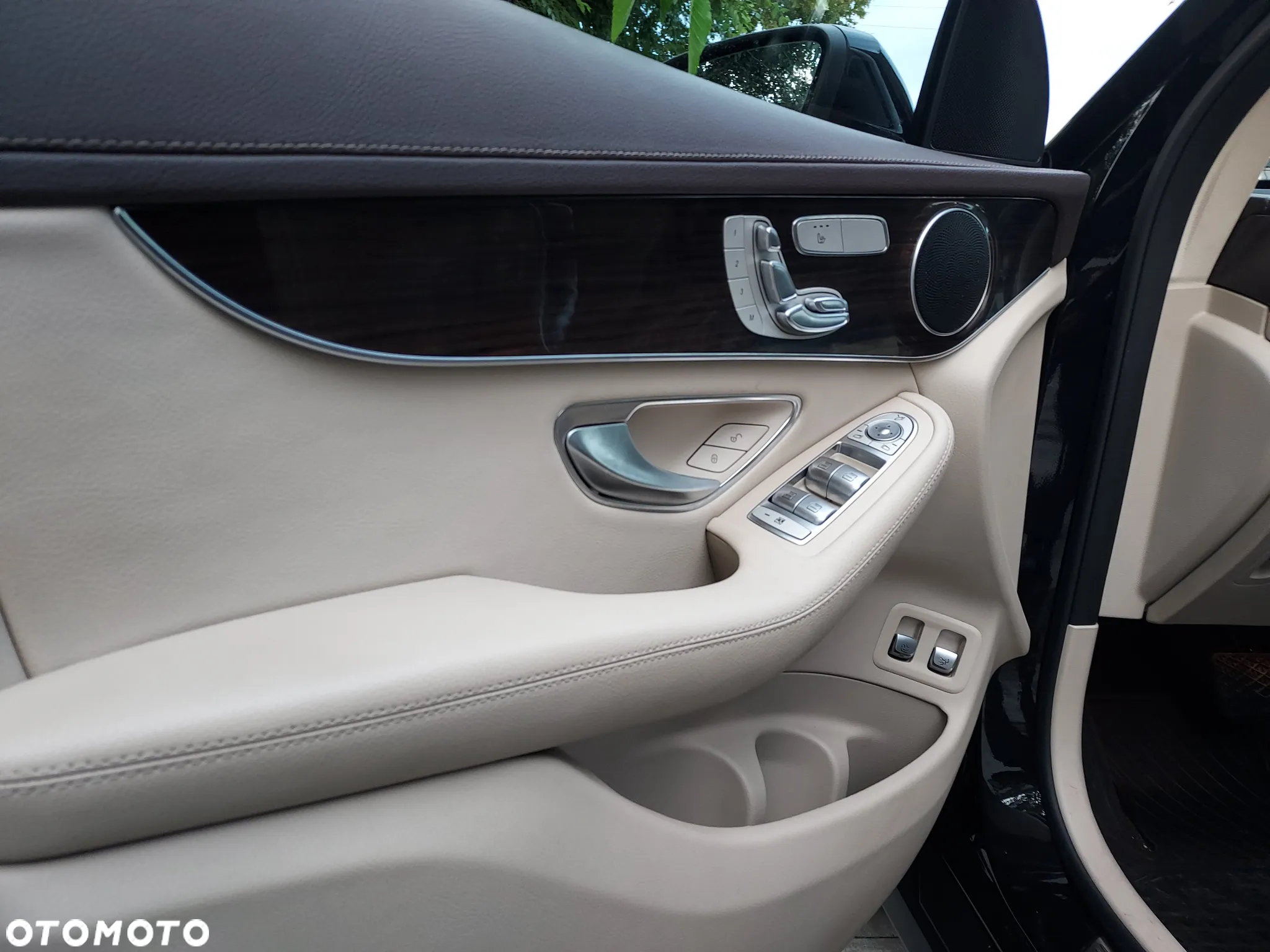 Mercedes-Benz GLC 250 4-Matic - 22
