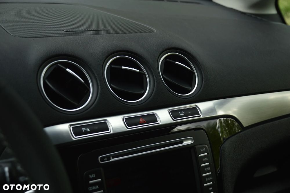 Ford Galaxy 2.0 TDCi DPF Champions Edition - 37