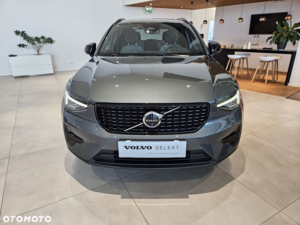 Volvo XC 40 - 3