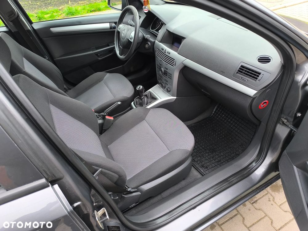 Opel Astra 1.7 CDTI DPF Selection - 11