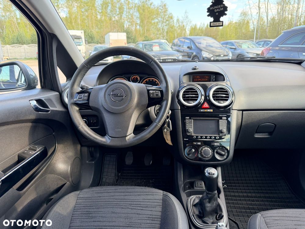 Opel Corsa 1.4 Cosmo - 18