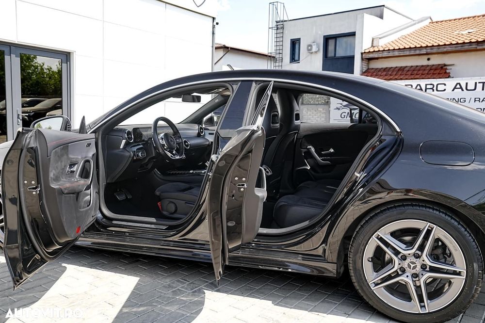 Mercedes-Benz CLA 180 7G-DCT AMG Line - 6