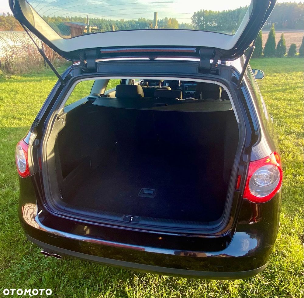 Volkswagen Passat 2.0 TDI DPF Trendline - 15