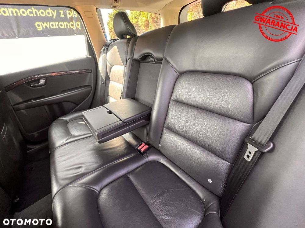 Volvo V70 2.4D Momentum - 38
