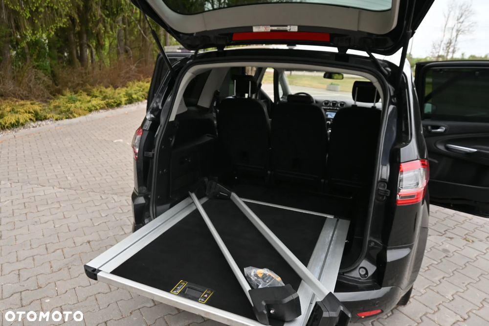 Ford S-Max 2.0 EcoBoost ST-Line - 31