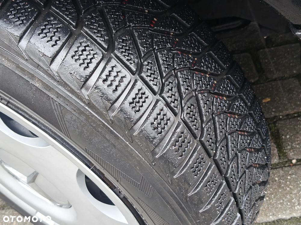 Mercedes-Benz Klasa C - 24