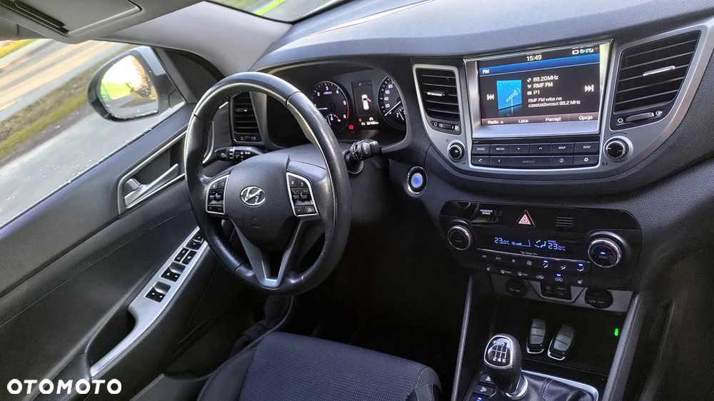 Hyundai Tucson blue 1.7 CRDi 2WD Passion Plus - 12
