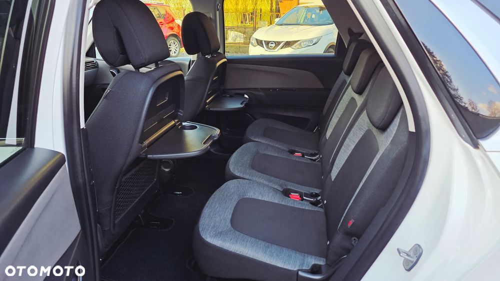 Citroën C4 Picasso 1.6 BlueHDi Shine S&S - 9