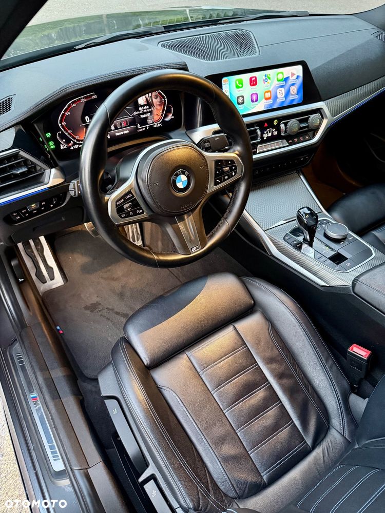 BMW Seria 3 318d M Sport Shadow - 16