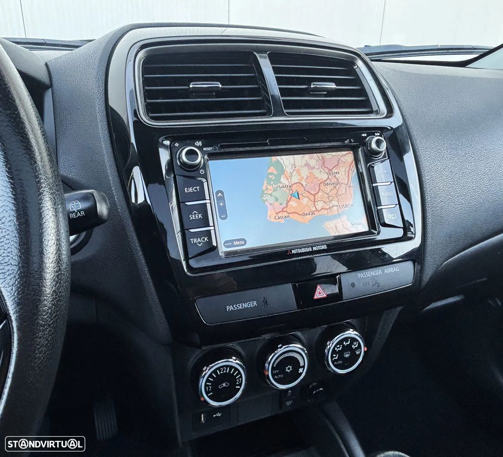 Mitsubishi ASX 1.6 MIVEC Intense Connect Edition - 25