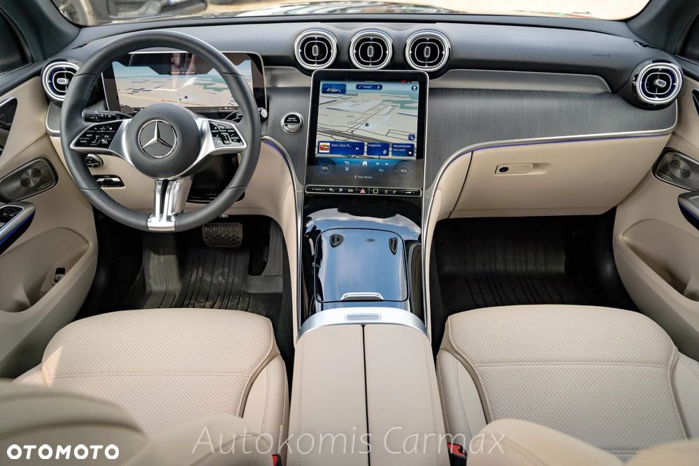 Mercedes-Benz GLC - 14