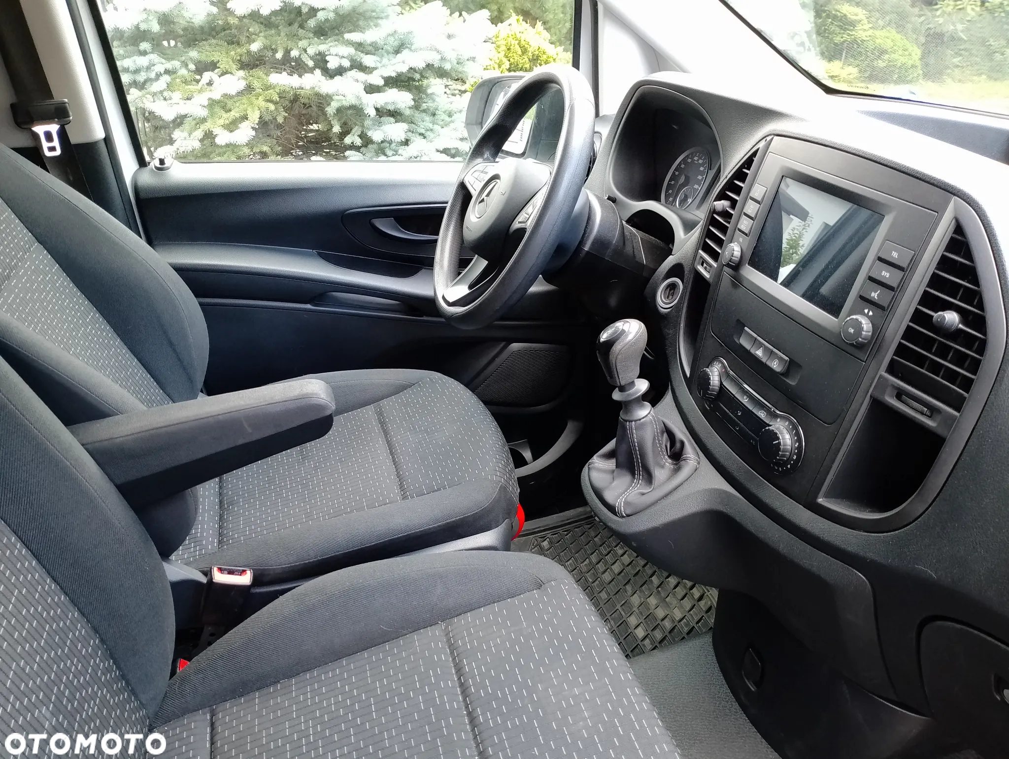 Mercedes-Benz Vito - 14