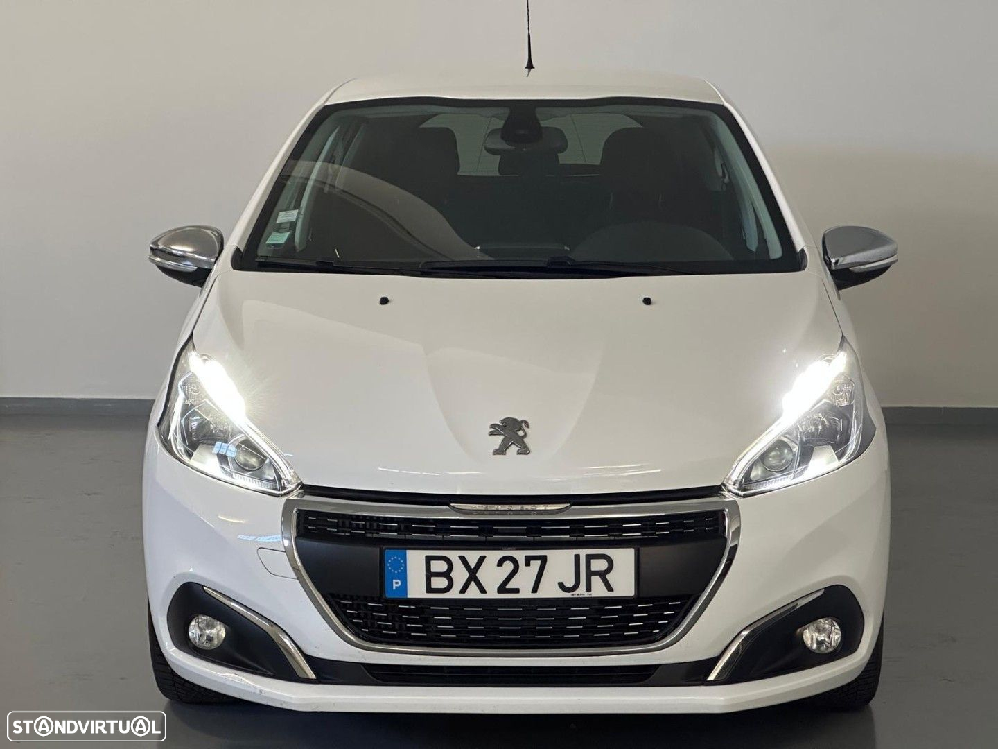 Peugeot 208 1.2 PureTech Allure - 2
