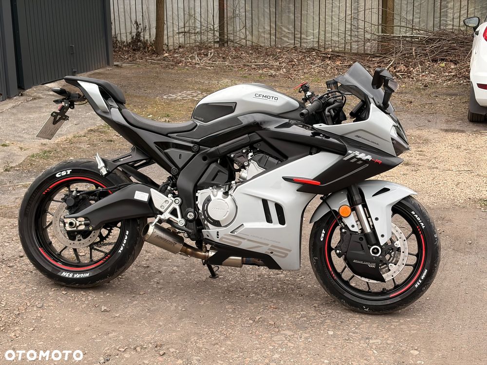CFMoto 675SR - 4