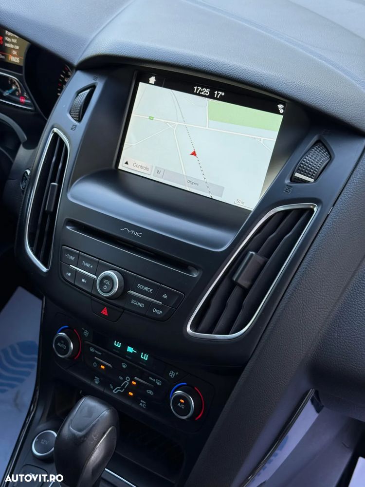 Ford Focus 1.5 Ecoboost Titanium Business - 6