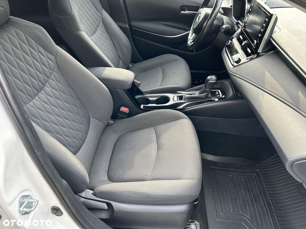 Toyota Corolla 1.8 Hybrid Comfort - 16