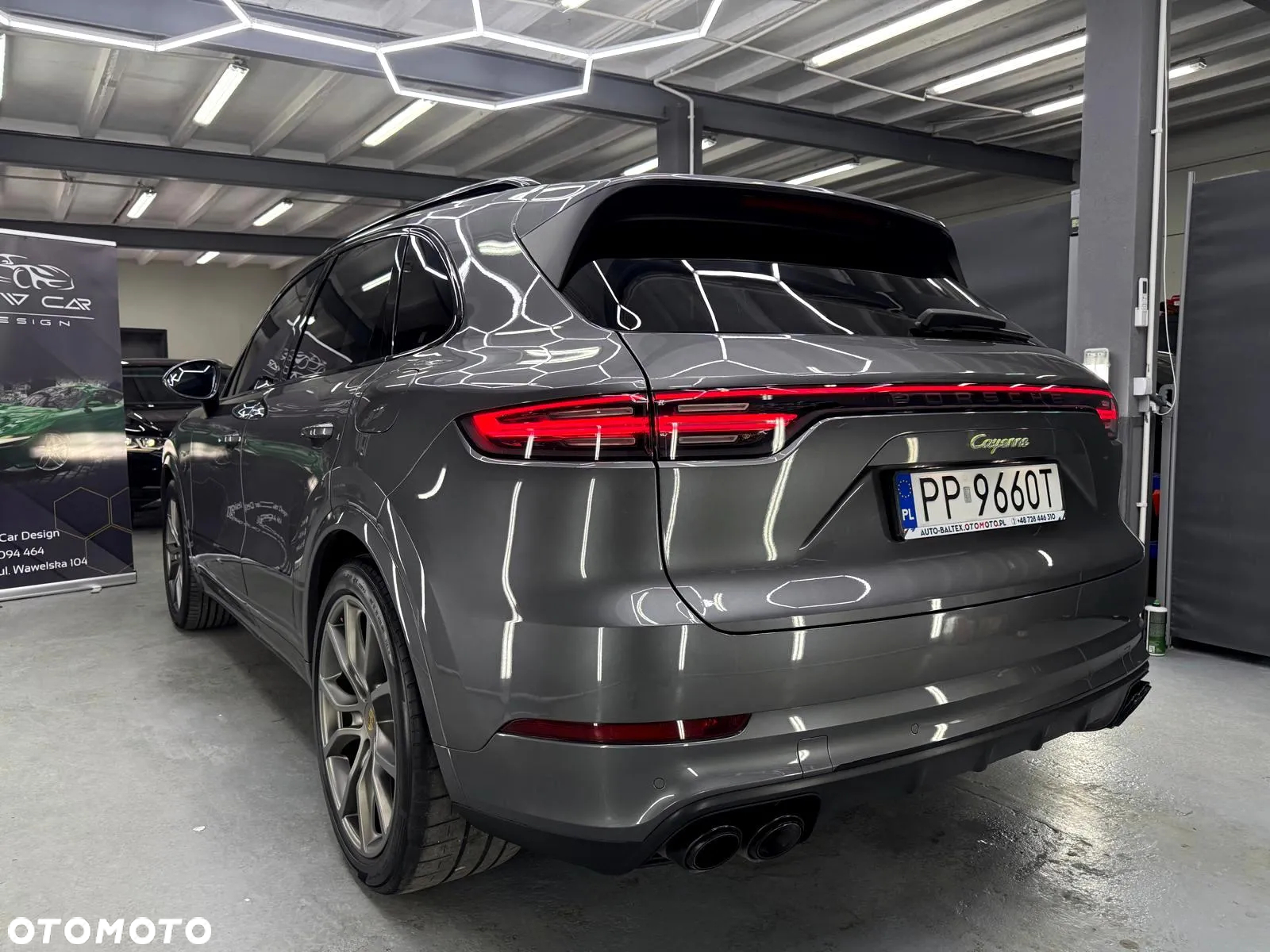 Porsche Cayenne E-Hybrid Platinum Edition - 4