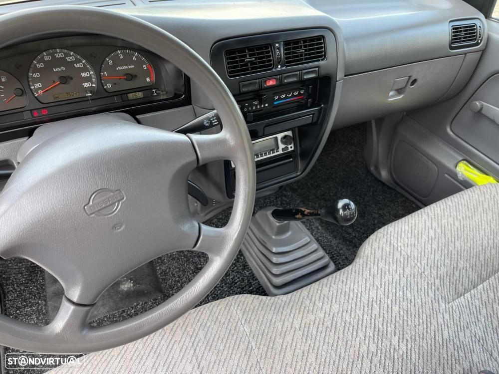 Nissan Pick-Up D22 2.5 D (83CV) - 9