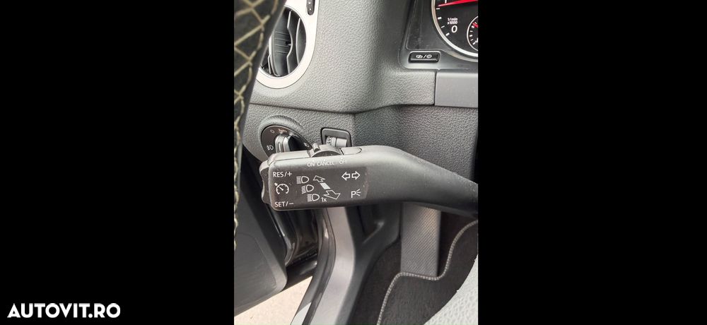 Volkswagen Tiguan 2.0 TDI 4Motion BMT Sport & Style - 10